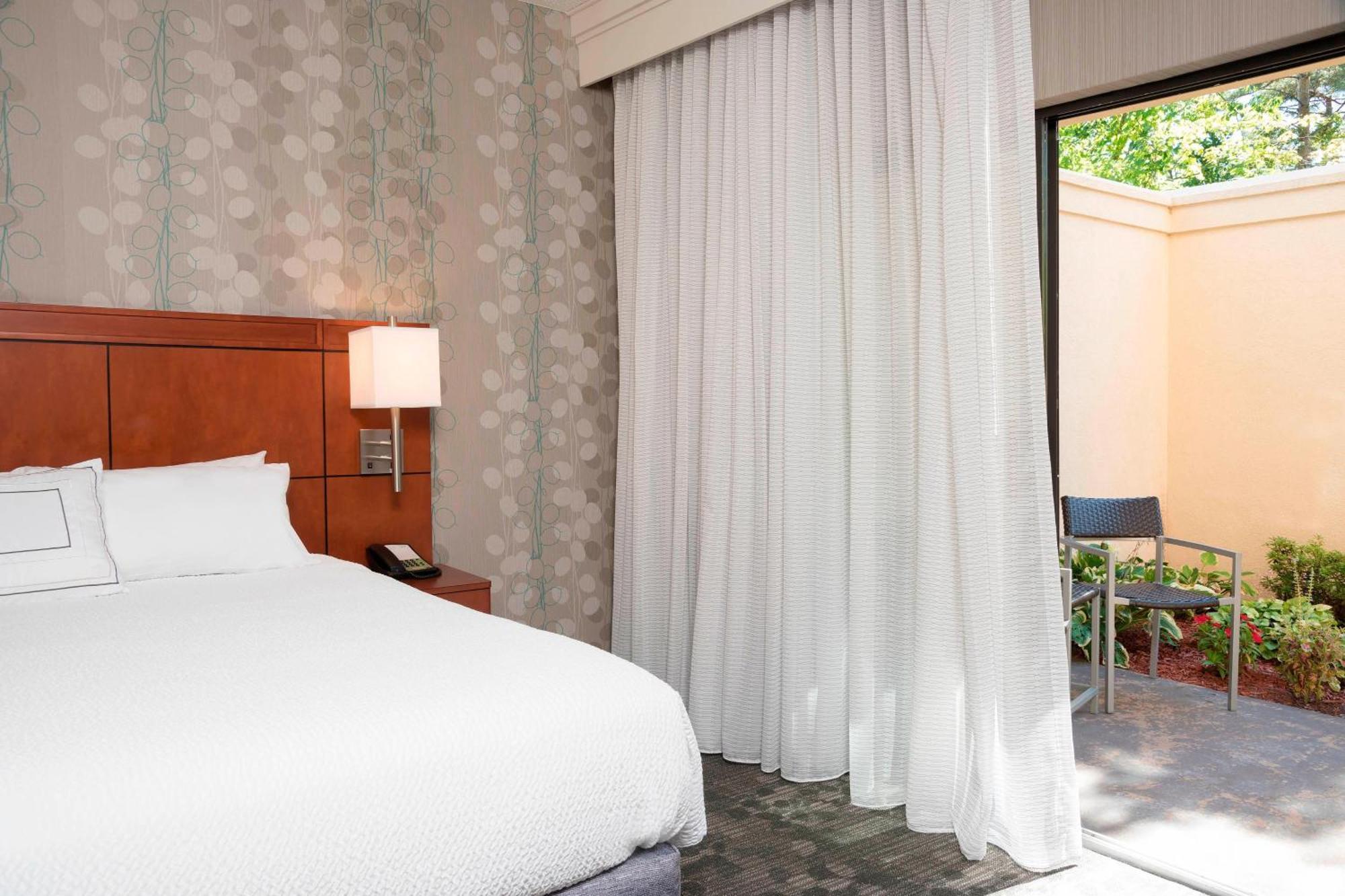 Courtyard By Marriott Traverse City Exteriér fotografie